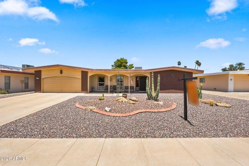 11018 W Palmeras Dr, Sun City, AZ, 85373-1824 | Card Image