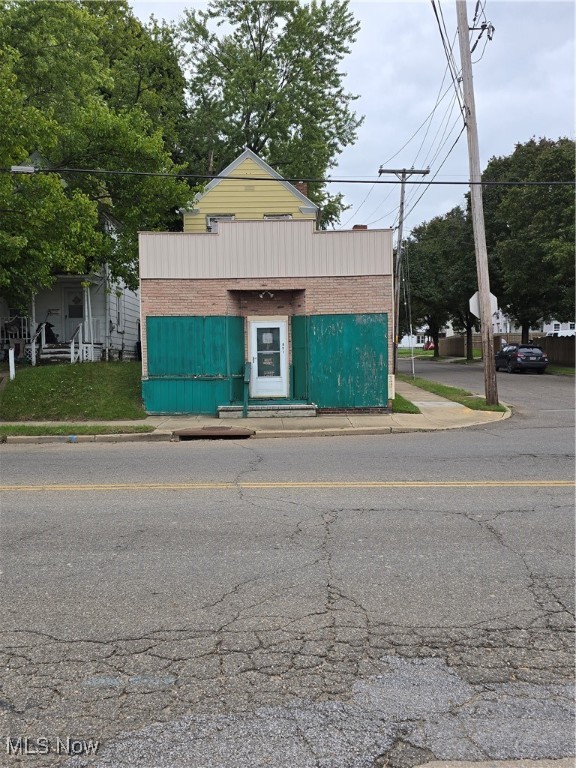 Grant St, Akron, OH 44311