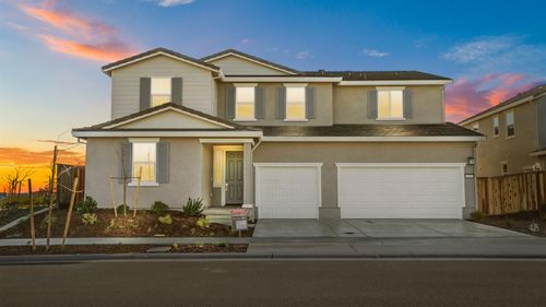 2001 Gentle Rain Dr, Roseville, CA, 95747-6195 | Card Image