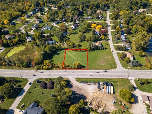 02 S Saginaw Street, Grand Blanc Charter Township, MI, 48439 | Card Image