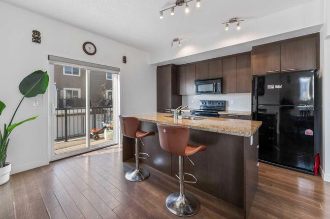 253 Silverado Common Sw, Home with 3 bedrooms, 2 bathrooms and 1 parking in Calgary AB | Image 11