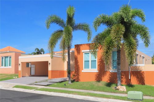 a-8 Icacos, Manati, PR, 00674 | Card Image