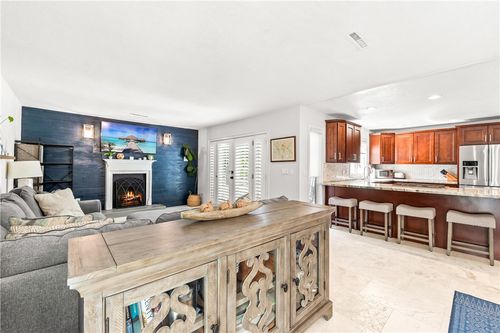 6511 Halifax Dr, Huntington Beach, CA, 92647 | Card Image