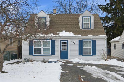 426 Alpine Dr, Round Lake, IL, 60073-3312 | Card Image