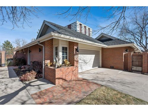 96-2552 E Alameda Ave, Denver, CO, 80209 | Card Image