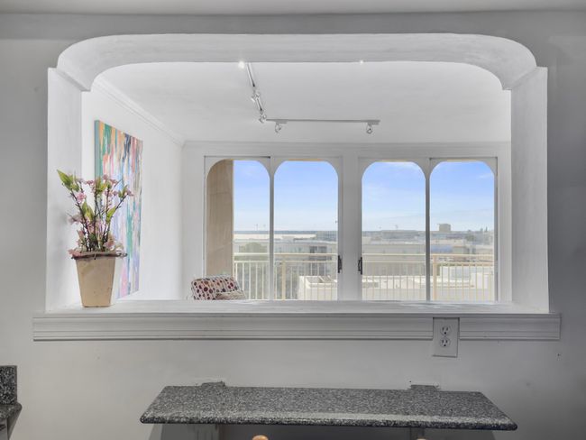 Kitchen | Image 28