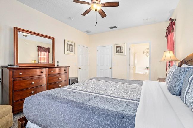 First floor king ensuite view two | Image 25