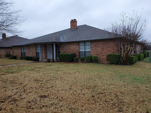 101 Blue Sky Drive, DeSoto, TX, 75115 | Card Image