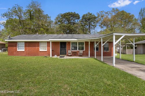15401 Orleans Dr, Biloxi, MS, 39532-4031 | Card Image