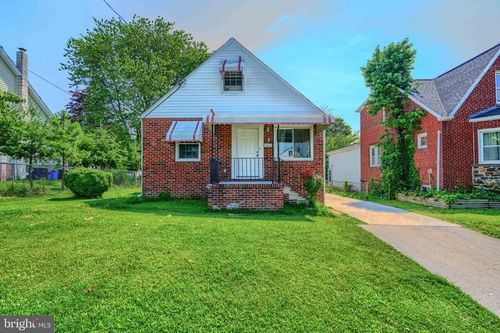 3 N Marlyn Ave, ESSEX, MD, 21221-3508 | Card Image