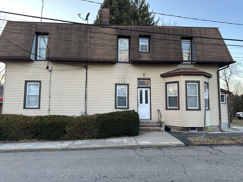 3 Friend St, Congers, NY, 10920-2034 | Card Image