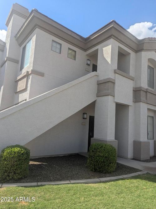 2082-1941 S Pierpont Dr, Mesa, AZ, 85206-4643 | Card Image