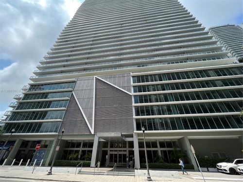 2608-s-79 Sw 12th St, Miami, FL, 33130-5201 | Card Image