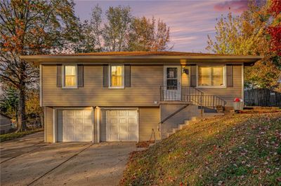 11900 Felton Street, House other with 3 bedrooms, 1 bathrooms and null parking in Sugar Creek MO | Image 3