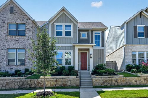 1341 Roundup Way, Argyle, TX, 76226-3693 | Card Image