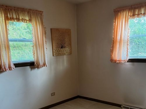 1S513 Chase Ave, Lombard, IL, 60148-5027 | Card Image