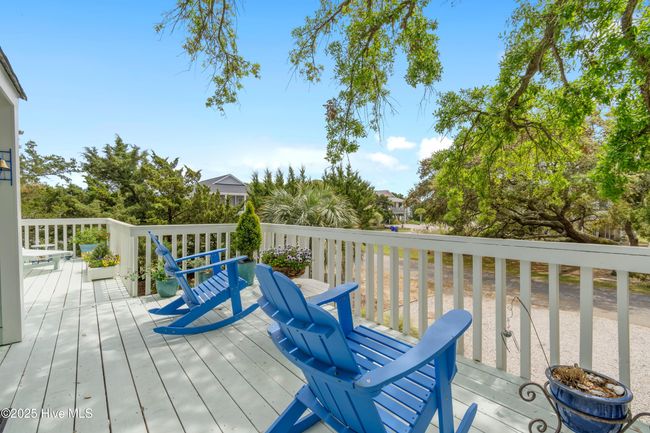 301 22 Nd Pl E, House other with 3 bedrooms, 3 bathrooms and 1 parking in Oak Island NC | Image 5