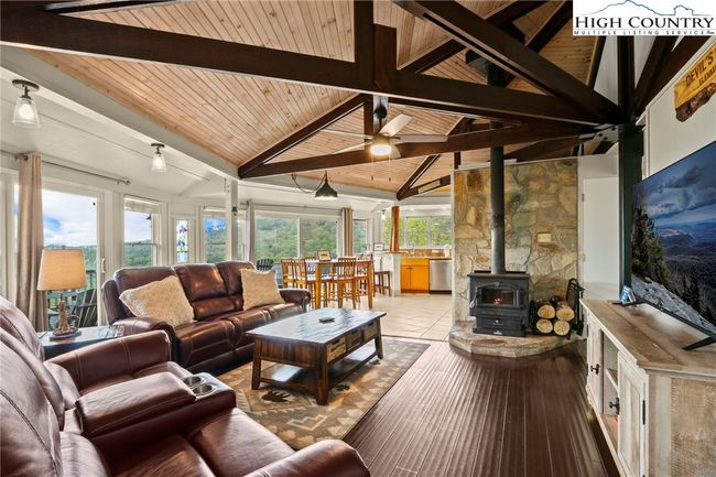 104 Longview Ct, House other with 2 bedrooms, 3 bathrooms and null parking in Seven Devils NC | Image 5