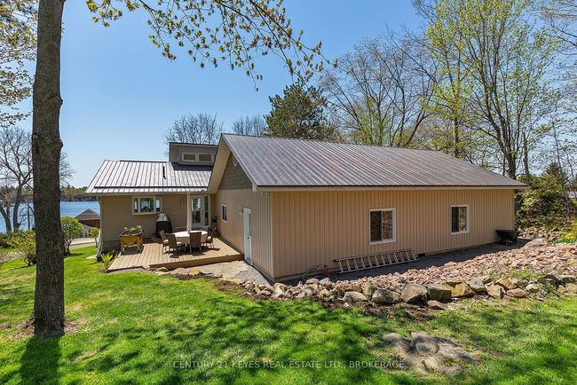 130 Ivy Lea Rd, House other with 3 bedrooms, 3 bathrooms and 6 parking in Lansdowne ON | Image 8