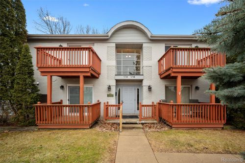 36-1740 Fort St, Trenton, MI, 48183-2008 | Card Image