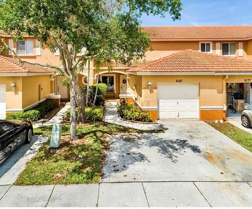6181 United St, West Palm Beach, FL, 33411-6411 | Card Image