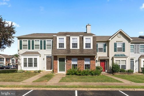 5116 Fox Mill Ct, FREDERICKSBURG, VA, 22407-8016 | Card Image