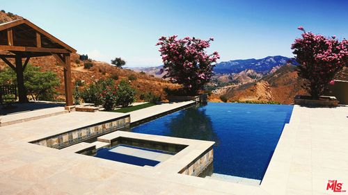 1700 Cadenhorn Dr, Agoura Hills, CA, 91301 | Card Image