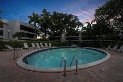 6A - 1490 Sheridan St, Condo with 2 bedrooms, 2 bathrooms and null parking in Hollywood FL | Image 1