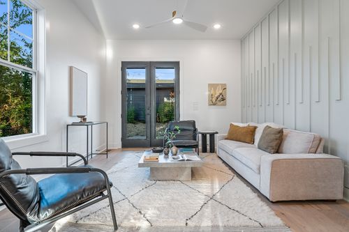 202 Orlando Ave, Nashville, TN, 37209-3246 | Card Image