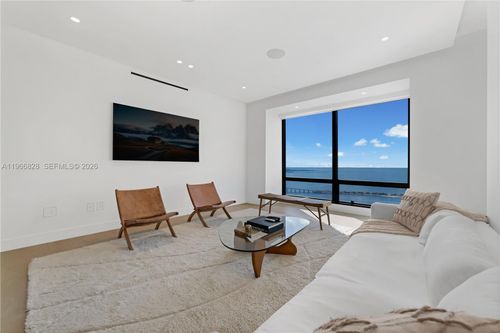57a-1425 Brickell Ave, Miami, FL, 33131-3408 | Card Image