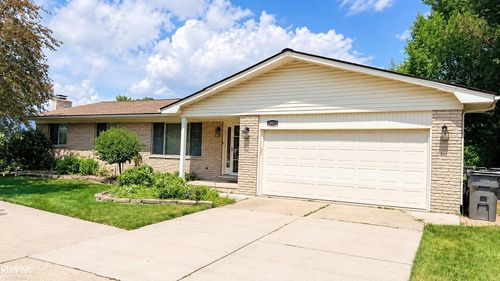 19311 Cheyenne Street, Clinton Charter Township, MI, 48036 | Card Image