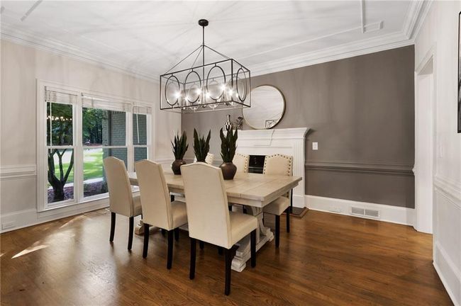10635 N Edgewater Pl, House other with 5 bedrooms, 6 bathrooms and 5 parking in Johns Creek GA | Image 7