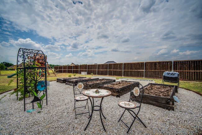 Garden | Image 37