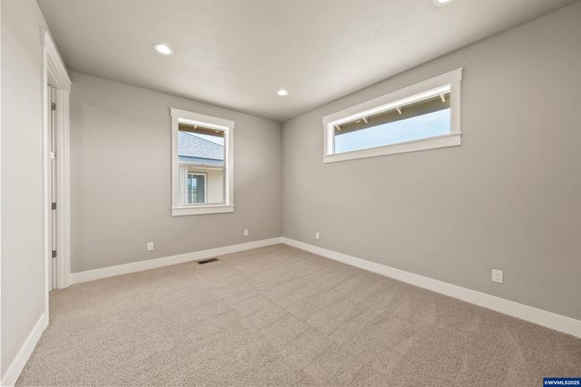2522 Nw Redwood Cir, House other with 1 bedrooms, 2 bathrooms and null parking in Redmond OR | Image 20