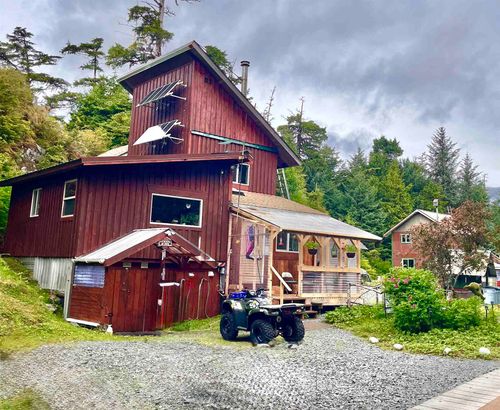 17 Water St, Port Alexander, AK, 99836 | Card Image