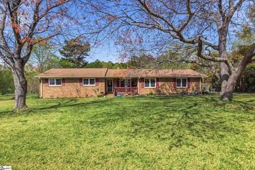 115 Northgate Cir, Boiling Springs, SC, 29316-5740 | Card Image