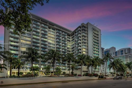 apt-207-1200 West Ave, Miami Beach, FL, 33139-4301 | Card Image