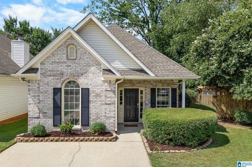 9305 Brook Forest Cir, HELENA, AL, 35080-3452 | Card Image