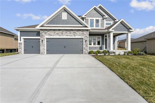 8891 N Monroe Ave, Kansas City, MO, 64156-3137 | Card Image