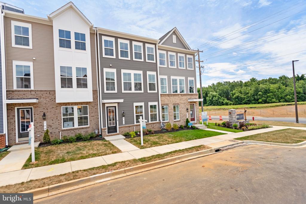 Iron Forge Rd, Frederick, MD 21702