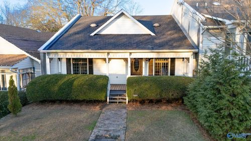 106 Harbour Ave, Albertville, AL, 35950-2204 | Card Image