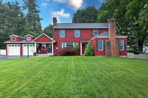 31 Meadowview Dr, Trumbull, CT, 06611-1962 | Card Image