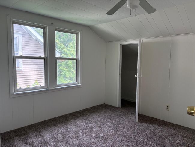 3rd Bedroom upper | Image 17