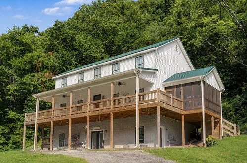 1505 Dark Hollow Rd, Lafayette, TN, 37083-3619 | Card Image