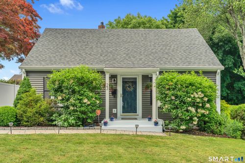 23 Highland Ave, Bethel, CT, 06801-2207 | Card Image