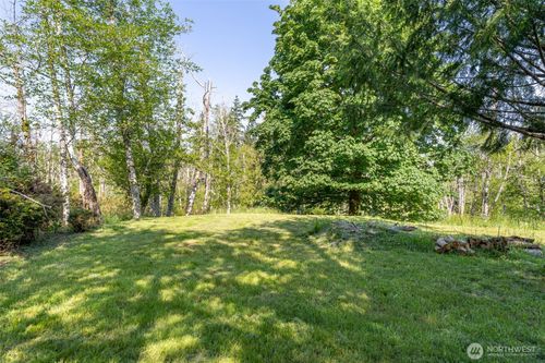 910 E Madrona Blvd Nw, Lakebay, WA, 98349-8240 | Card Image