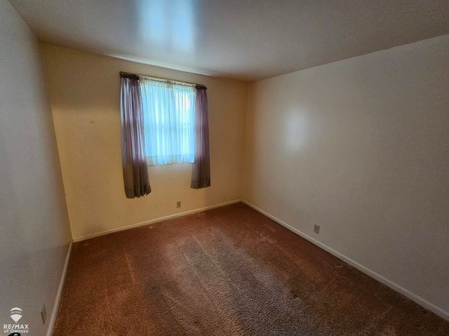 Bedroom 3 view the other way. | Image 32