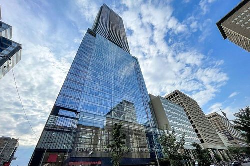 5007-488 University Ave, Toronto, ON, M5G0C1 | Card Image