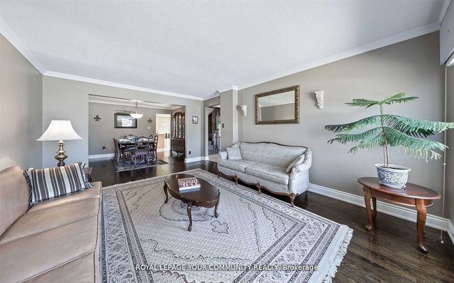 133 Ellis Ave, House other with 6 bedrooms, 4 bathrooms and 9 parking in Nobleton ON | Image 4
