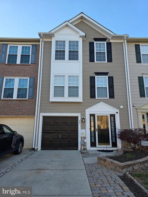 20 Clemens Ln, TURNERSVILLE, NJ, 08012-5822 | Card Image